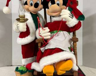 Mickey Minnie Christmas Musical Display