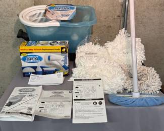 Hurricane Spin Mop and Accessories