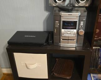 Cube Storage & stereo