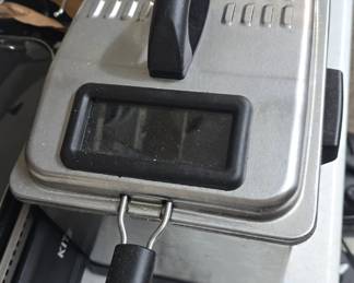 Deep fryer