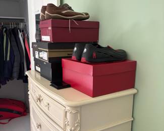 Mens and Womens Clothing, Shoes, Boots, Costumes