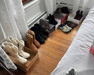 Mens and Womens Clothing, Shoes, Boots, Costumes