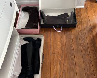 Mens and Womens Clothing, Shoes, Boots, Costumes