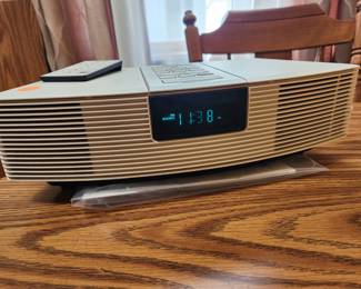 Bose Am/FM radio