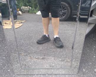 Quality bevelled mirror