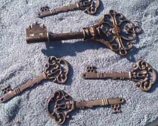 Large metal keys