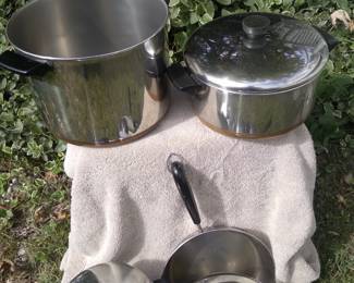 Large revere ware pot set copper bottom