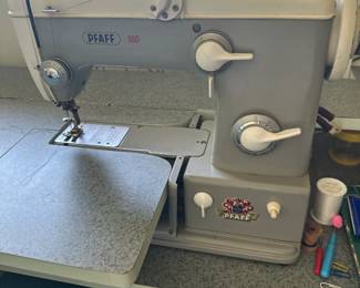 Pfaff sewing machine