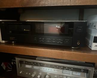 JVC disc player