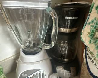 Oster blender and Black & Decker coffee maker