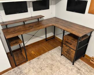 Corner Desk