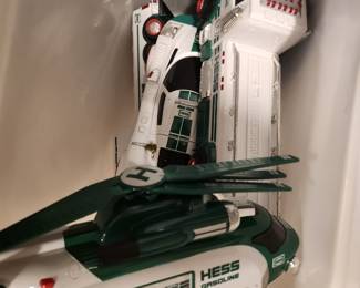 Hess tucks