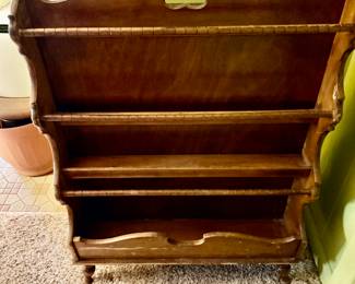 Magazine rack