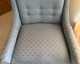 Mid-Century tufted chair
