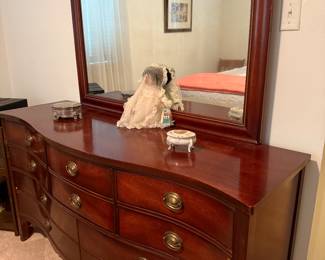 Duncan phyfe dresser with mirror