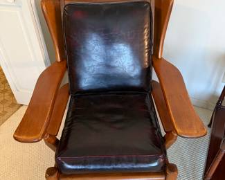 Leather paddle chair
