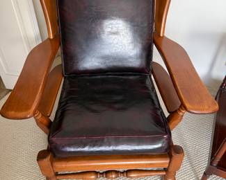 Paddle leather chair