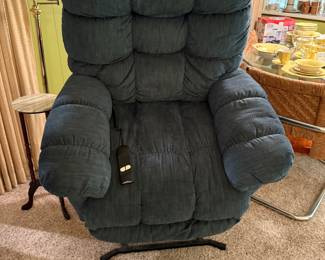 Lift and reclining power chair