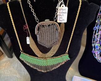 VINTAGE/ANTIQUE PIECES