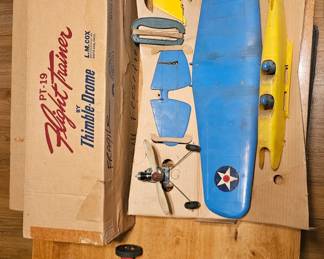 60's Flight Trainer w/Box