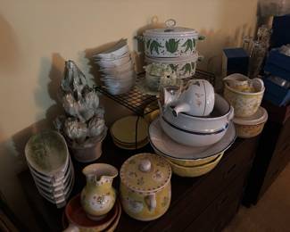 Vintage Italian and Portuguese dishes 