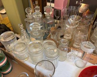 Lots of fine crystal
Decanters 