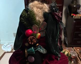 Marshall fields folk art Santa 