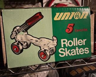 Metal roller skates vintage 