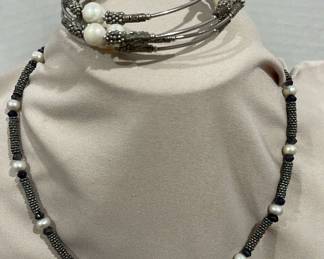 Black White Collection 