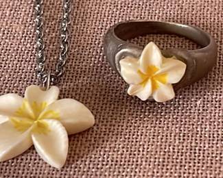 Shell Flower Necklace Ring 