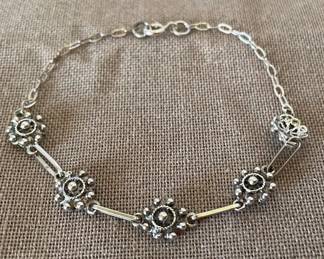 925 Stamped Flower Design Bracelet 