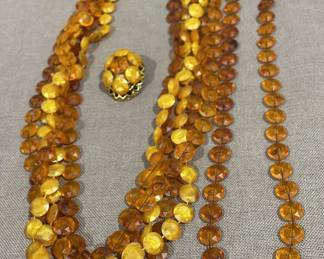 2 Disc Necklaces Pin