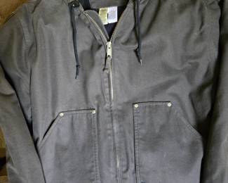 Size: Large Regular (42-44)