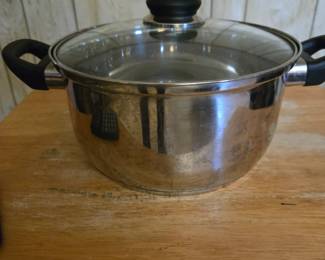Various pots & pans.