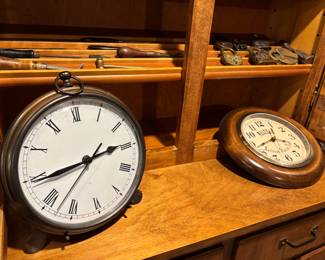 Wall & table clocks