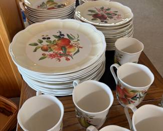 Lennox china collection - “Orchard & Bloom” set of 82