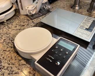 Kitchen scales
