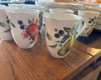 Lennox china collection - “Orchard & Bloom” set of 82