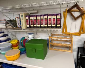 Misc & vintage Tupperware