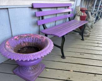 Outdoor accents & decor