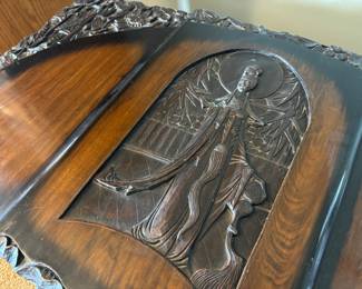 Details on Chinese made chest