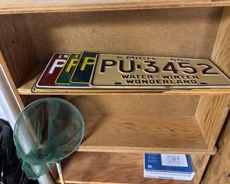 Licenses plates for crafting