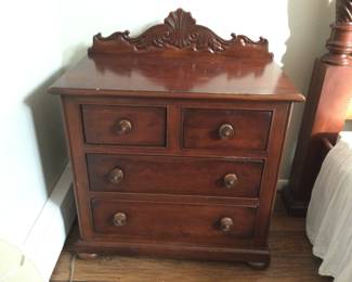 Mahogany Cabinet/Nightstand
