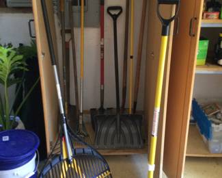 Wet/Dry Leaf Rake, "Snowplow" The Original Snow Pusher