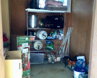 Artificial Christmas Trees, Pet Beds, Reflective Driveway Markers, Deep Fry Turkey Pot, Enviro -Log