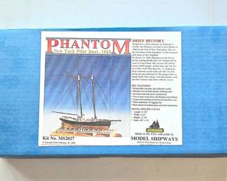 Phantom Wood Boat Model