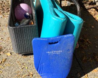 Wicker Pool Accessories Storage Stand