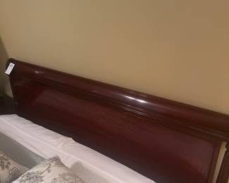 gorgeous bedframe 