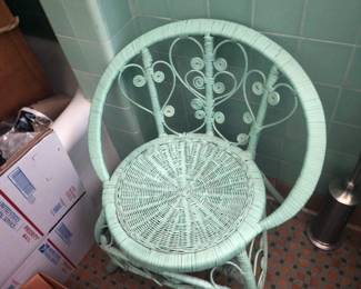 VINTAGE WICKER CHAIR