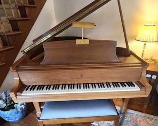 1975 STEINWAY & SONS BABY GRAND PIANO EXCELLENT CONDITION!! $6000 